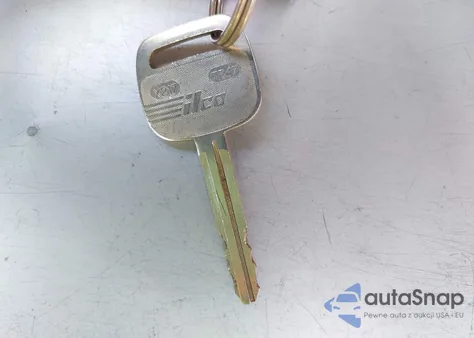 2000 Toyota Tacoma Prerunner из США, поврежденный, VIN 4TASM92N1YZ619266